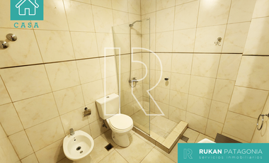 #AlquilerRUKAN | Casa 3 Habitaciones | Barrio VISTA HERMOSA | Calle MILSTEIN | Caleta Olivia.-