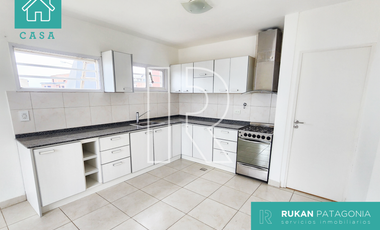 #AlquilerRUKAN | Casa 3 Habitaciones | Barrio VISTA HERMOSA | Calle MILSTEIN | Caleta Olivia.-