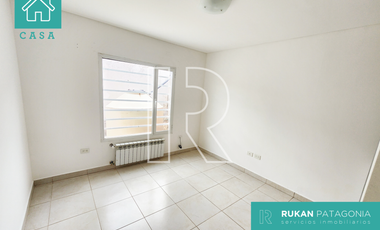 #AlquilerRUKAN | Casa 3 Habitaciones | Barrio VISTA HERMOSA | Calle MILSTEIN | Caleta Olivia.-