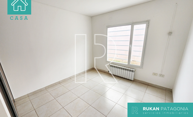 #AlquilerRUKAN | Casa 3 Habitaciones | Barrio VISTA HERMOSA | Calle MILSTEIN | Caleta Olivia.-