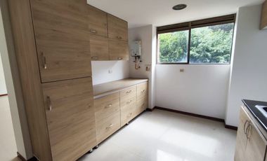 apartamento en arriendo en san lucas. Cod A61496