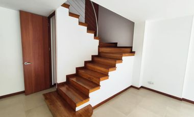 apartamento en arriendo en san lucas. Cod A61496