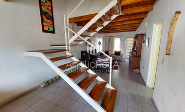 Duplex en Venta en Complejo Los Cererezos
