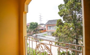 Rumah 5 Kamar Tidur Hadap Timur 9 menit ke Gerbang Tol Brigif J-44036