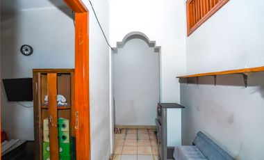 Rumah 5 Kamar Tidur Hadap Timur 9 menit ke Gerbang Tol Brigif J-44036