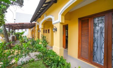 Rumah 5 Kamar Tidur Hadap Timur 9 menit ke Gerbang Tol Brigif J-44036