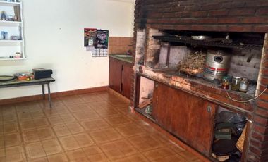 VENTA - LA TABLADA - CASA 3 AMB - COD 829