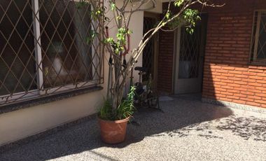 VENTA - LA TABLADA - CASA 3 AMB - COD 829