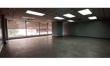 SE ALQUILA OFICINA  EN BELLA VISTA  ZONA BANCARIA - I.G.