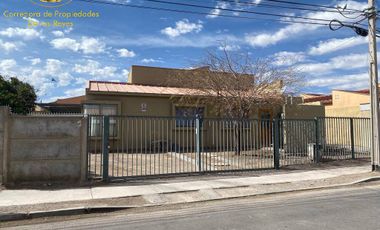 Se vende/arrienda casa en Villa Atacama, Calama.