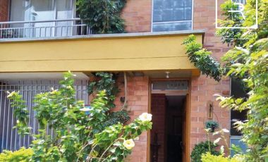 casa en venta en yarumito. Cod V11084