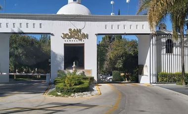 Casa en venta en campestre San Juaquín