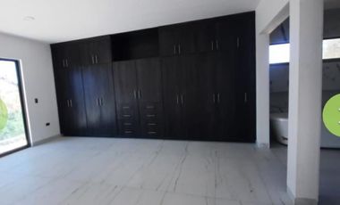 Casa en venta en campestre San Juaquín