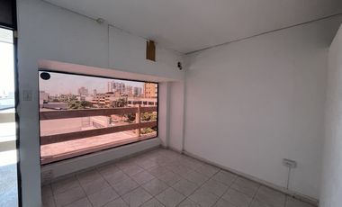 oficina en arriendo en ciudad jardín. Cod A105862
