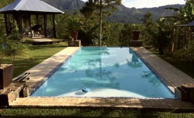 Casa en Altos del María con piscina