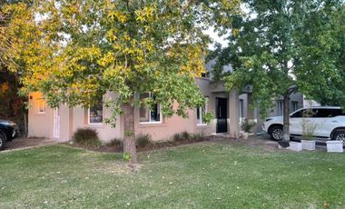 Casa en Venta Barrio Villa Rosa, Pilar