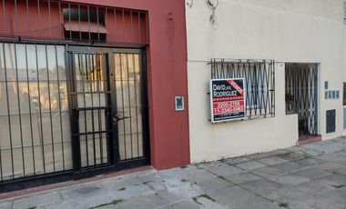 CASA PH DE 3 AMBIENTES EN VENTA - MORON SUR