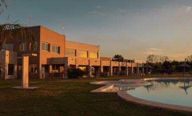 Casa en venta en La Alameda