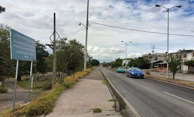 VENTA DE TERRENO DE 2700m2 EN ZONA MUY COMERCIAL EN IZUCAR DE MATAMOROS!!