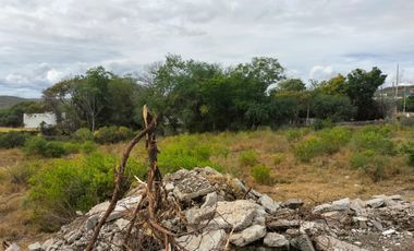 VENTA DE TERRENO DE 2700m2 EN ZONA MUY COMERCIAL EN IZUCAR DE MATAMOROS!!