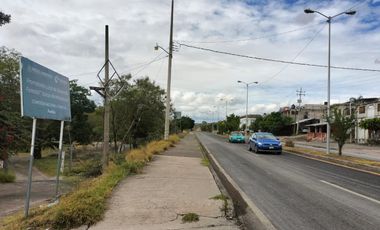 VENTA DE TERRENO DE 2700m2 EN ZONA MUY COMERCIAL EN IZUCAR DE MATAMOROS!!