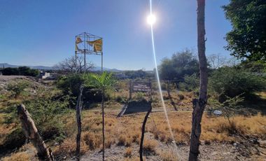 VENTA DE TERRENO DE 2700m2 EN ZONA MUY COMERCIAL EN IZUCAR DE MATAMOROS!!