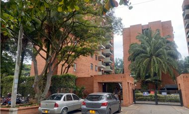 Venta apartamento Piso 9 barrio El Ingenio Sur Cali