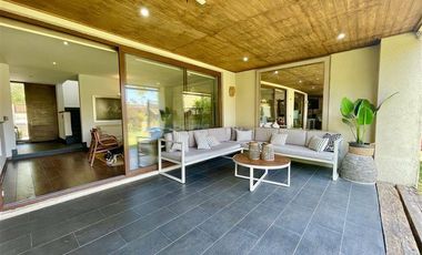 SENSACIONAL CASA CONDOMINIO MONTEPIEDRA, CHICUREO