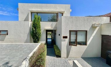 SENSACIONAL CASA CONDOMINIO MONTEPIEDRA, CHICUREO