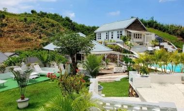 Villa Mewah Ocean View di Lombok Mandalika