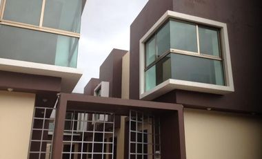 Conjunto residencial, Boca Negra, Col. Puerto Mexico, Coatza