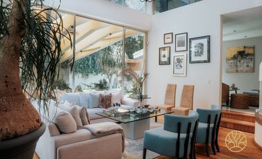 Espectacular Residencia, dentro del exclusivo  fracc  La Herradura, Ags
