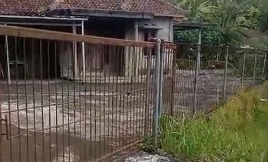 Rumah Tinggal Lingkungan Nyaman Lokasi Girimulyo - Kulon Progo