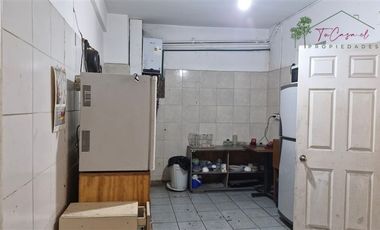 Casa en venta de 3D/4B sala estar Bellavista - Providencia