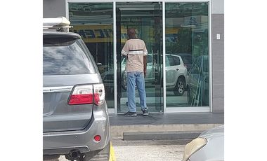 ALQUILER DE LOCAL COMERCIAL -  AVENIDA DOMINGO DIAZ