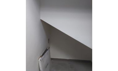 ALQUILER DE LOCAL COMERCIAL -  AVENIDA DOMINGO DIAZ