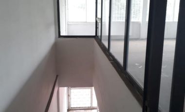 bodega en venta en zona industrial. Cod V1441