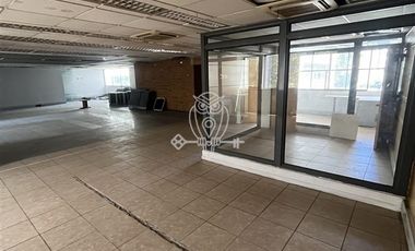 Local Comercial en arriendo en Las Condes