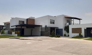 Residencia en venta, en Hacienda San Antonio, Metepec