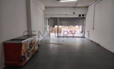OPORTUNIDAD ÚNICA: LOCAL COMERCIAL REMODELADO EN EL CORAZÓN DE CONCEPCIÓN