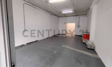 OPORTUNIDAD ÚNICA: LOCAL COMERCIAL REMODELADO EN EL CORAZÓN DE CONCEPCIÓN