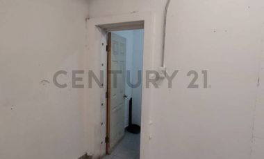 OPORTUNIDAD ÚNICA: LOCAL COMERCIAL REMODELADO EN EL CORAZÓN DE CONCEPCIÓN