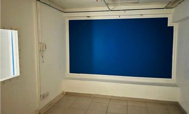 Alquilo estratégico local en calidonia con las 3B