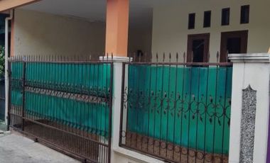KONTRAKAN Rumah Nyaman di @ Arcamanik Dekat ke Kawasan Antapani, Cisaranten dan Sukamiskin