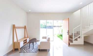Rumah 2 Lt Hadap Timur 10 Mnt ke Bogor Great Mall SHM Siap KPR J-48612