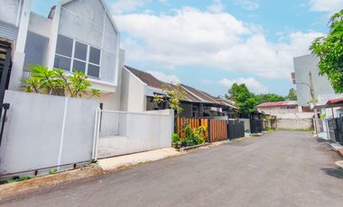 Rumah 2 Lt Hadap Timur 10 Mnt ke Bogor Great Mall SHM Siap KPR J-48612