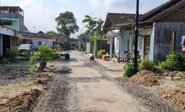 RUMAH SLEMAN HARGA MURAH 2 LANTAI DEKAT STADION MAGUWOHARJO