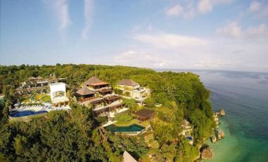 Luxury Cliff Front Villa – Padang Padang Beach