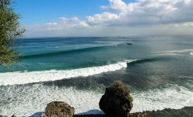 Luxury Cliff Front Villa &ndash; Padang Padang Beach