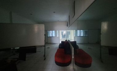 Dijual/Disewakan Ruko Caturtunggal SlemanLokasi Premium, Traffic Ramai 24 Jam, Dekat UNY & UGM